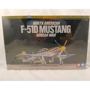 Tamiya 60754 1/72 Scale Model Fighter Aircraft Kit North American F-51D Mustang